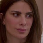 Saba Mubarak Instagram - شريف عنده طريقة خاصة جدًا يحتفل بيها بعيد ميلاد يمنى 😒 اتفرج على مسلسل #لحظة_غضب حصرياً على #WATCHIT في جميع أنحاء العالم اشترك الآن بباقات جديدة تبدأ من ١٤.٩٩ج في الشهر ١٤٩.٩٩ج في السنة! هذا المسلسل برعاية @papiaeg @telecom.egypt @juhaynadairy #رمضانك_عندنا