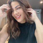 Saba Mubarak Instagram - Hi everyone how have you been ???? I’m sending you love ❤️. Makeup @bysaraerian