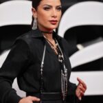 Saba Mubarak Instagram - ‎ العرض العربي للفيلم السوري #نزوح بطولة الصديقة الموهوبة @kindaalloush و @sameralmasri و من اخراج سؤدد كعدان ‎، و من جدة الحبيبة @redseafilm styled by my ride or die my @yasmineeissa dress @arwaalbanawi Jewelry @azzafahmy makeup @furatabaalkhail hair @salon_mermaid. And my sweet baby @mayareldegwey thank you for everything ❤️ @mad_solutions ❤️❤️ Jeddah, Saudi Arabia