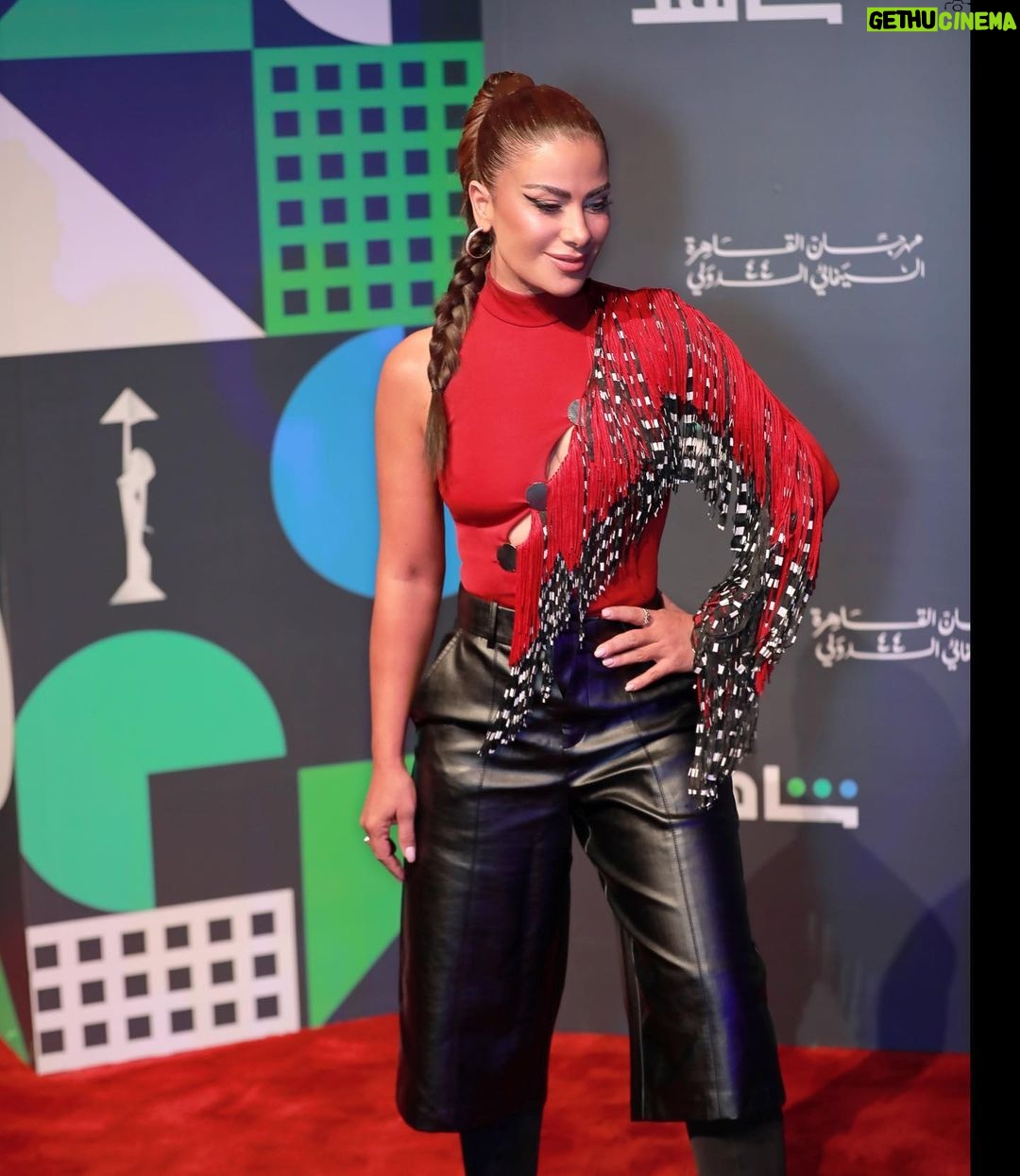 Saba Mubarak Instagram - @shahid.vod for @cairofilms Big thanks to the best team ever @yasmineeissa for styling this cool look @bysaraerian for the powerful statement makeup and for the oh so talented @mr.bishoo many thanks to my brother @tarekhamzi for making us proud ❤️