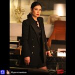 Saba Mubarak Instagram - متقوليش يا مدام و لا يا انسة ، انا الاستاذة فريدة المسيري❤️. . ‏Repost from @yasmineeissa using ‏repost_now_app - My beautiful @sabamubarak styled by me in @ysl from @netaporter for her Ramadan series @suitsarabiaa ❤️ . ‏#styledbyyasmineeissa #suitsarabia #صبامبارك #sabamubarak