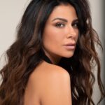 Saba Mubarak Instagram - Up close… just me 🖤