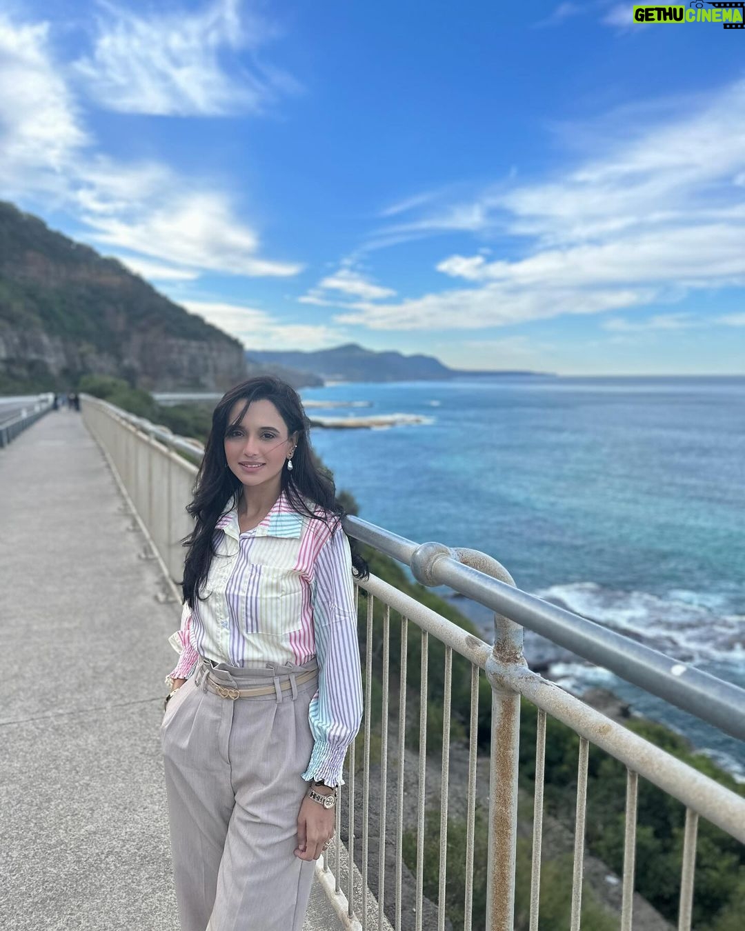 Sabila Nur Instagram - Blue skies and sunshine 🌤️❤️ Wollongong, Australia