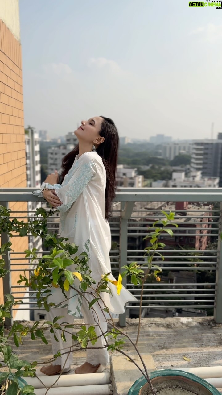Sabila Nur Instagram - Failed attempt at making a nice reel 🤭