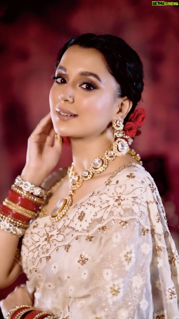 Sabila Nur Instagram - ⚜️Aura ⚜️ Radiating beauty and timeless allure Sabila Nur, adorns a classic jamdani saree with a delicate zardosi work all over. The ivory masterpiece has been paired with a regal blouse makes an enduring vision on the gorgeous actress. Makeover: Zahid Khan Bridal Makeover Jewellery: Zahid Khan Bridal Collection 🔲 Available in stores and online! 🔲 Shipping Worldwide! 🔲 Cash on delivery available inside Dhaka city! 📞 For any queries please inbox us or call us here at this number +8801304043264 ___________ V I S I T N O W Shop: 111 Rupayan Shopping Square Bashundhara Residential Area © All rights reserved by AUDRIANA EXCLUSIVES