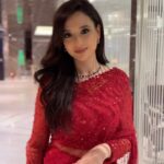 Sabila Nur Instagram - wearing: @meherofficials makeup: @splendorbyab
