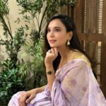Sabila Nur Instagram - 💜💫 wearing: @aarshi.saree