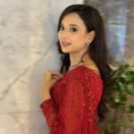 Sabila Nur Instagram - ❤️✨ wearing: @meherofficials makeup: @splendorbyab