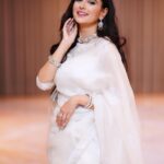 Sabila Nur Instagram - For the love of white 🤍✨