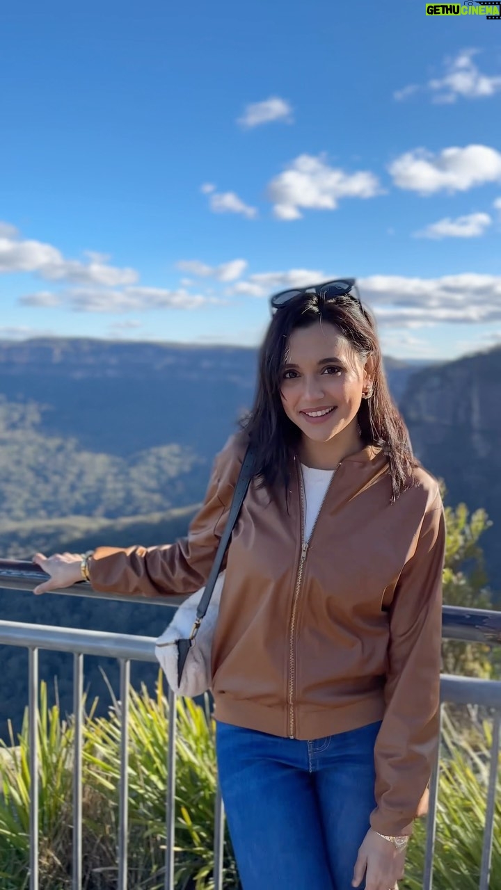 Sabila Nur Instagram - 💙⛰️☺️ Blue Mountains, Australia
