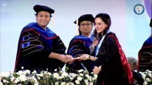 Sabila Nur Instagram - Honoured to receive the “Dr. Anwarul Abedin Leadership Award” for the completion of my Bachelor of Arts in English Literature with a CGPA of 3.97 out of 4. Eternally grateful to my wonderful course teachers for their patience and support and a special thanks to Nadia Abedin Anwar apu for the encouragement. Congratulations to all my fellow graduates. THANK YOU, AIUB ❤️