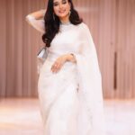 Sabila Nur Instagram - For the love of white 🤍✨