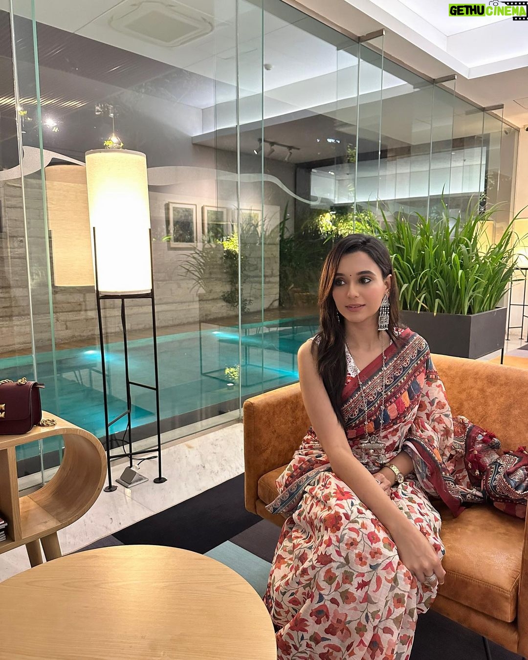 Sabila Nur Instagram - যদি পৃথিবীটা স্বপ্নের দেশ হয় তবে কেমন হতো তুমি বলোতো? ❤️