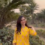 Sabila Nur Instagram - আমার আকাশেতে মেঘেরা ভাসে হাসে ঝুম বরষায় 🧡🌼 #reels #reelsbd #reelsofinstagram #sabilanur