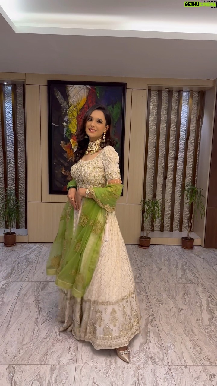 Sabila Nur Instagram - Shine bright like a diamond 💫 #sablababla #reelsinstagram #reelsbd