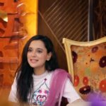 Sabila Nur Instagram - Hello everyone! মনে আছে কিছুদিন আগে আমি লাক্স বডিওয়াশ থেকে একটা গিফট বক্স পেয়েছিলাম? আজকের ভিডিওতে সেই লাক্স বডিওয়াশগুলো ইউজ করার পর আমার এক্সপেরিয়েন্স তোমাদের সাথে শেয়ার করবো। অনলাইনে কিনতে পারবে তোমরাও Shajgoj: https://hyp.link/SabilaSInsta Daraz: https://hyp.link/SabilaDInsta