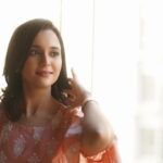 Sabila Nur Instagram - 😊🤗❤️ @seeworldfashion