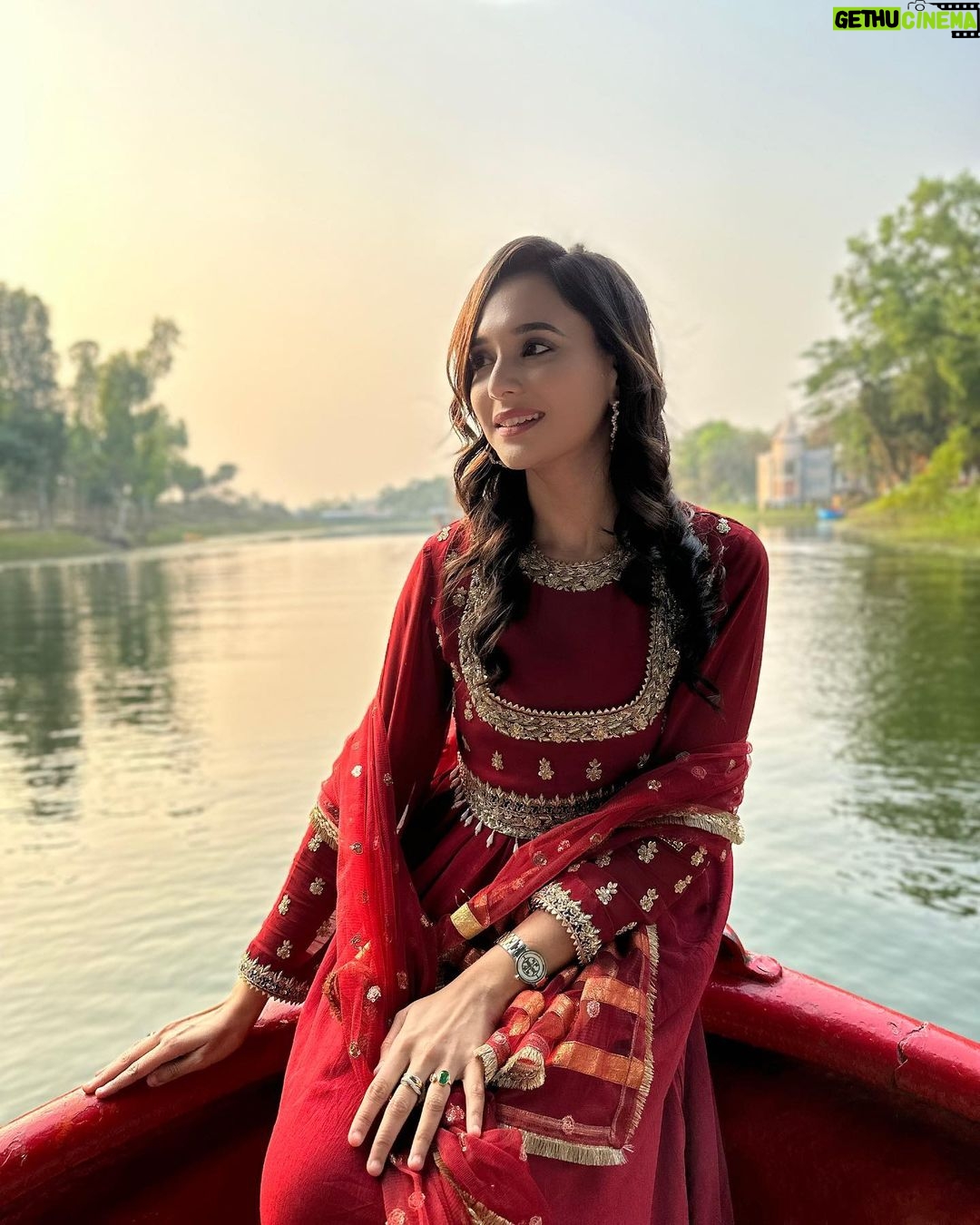Sabila Nur - 65.5K Likes - O, Sunshine!
📸: @mehazabien 💕