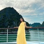 Sabila Nur Instagram - Like a mermaid on dry land 🧜🏻‍♀️🌊❤️ wearing: @muktaofficial ✨ Halong Bay Vietnam - Du Lịch Vịnh Hạ Long
