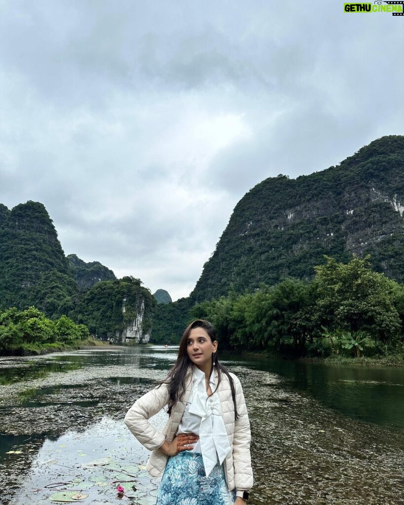 Sabila Nur Instagram - 💙 @travelarchitectbd Ninh Bình