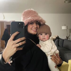Sabina Hidalgo Instagram - que miras bobo