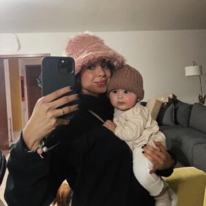 Sabina Hidalgo Instagram - que miras bobo