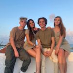 Sabina Hidalgo Instagram - Amistad es amigo 🧡 @nowunited Cancún, Quintana Roo