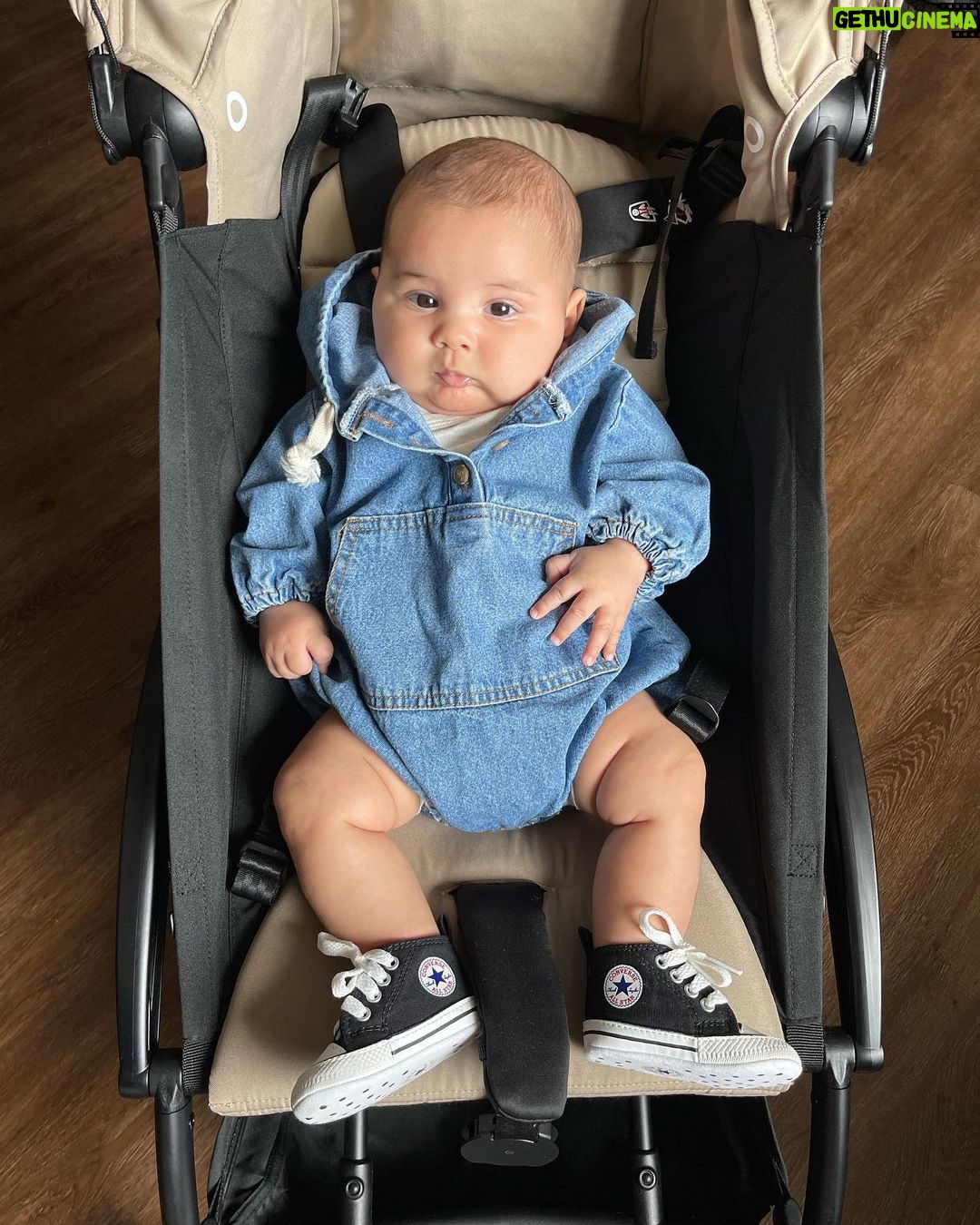 Sabina Hidalgo Instagram - 3 meses 🖤