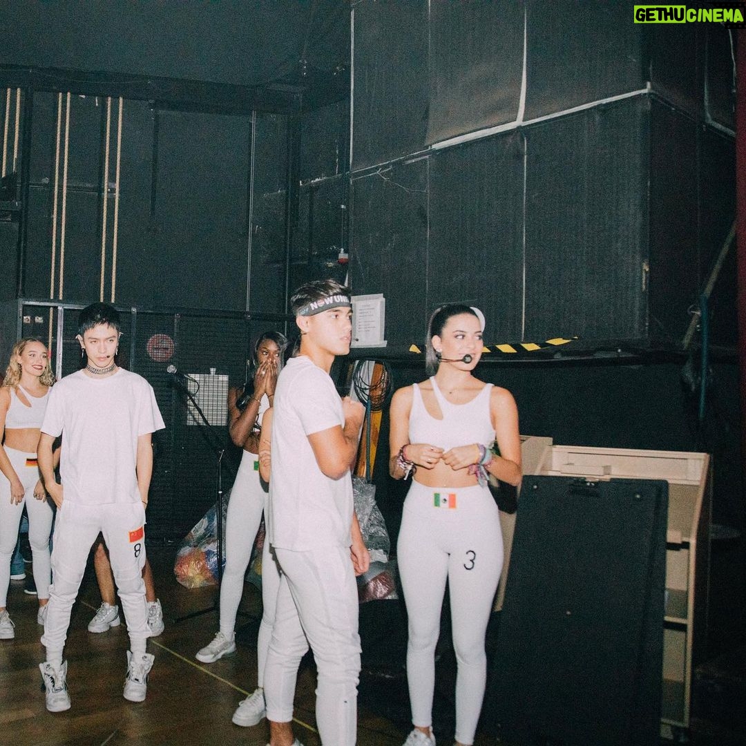 Sabina Hidalgo Instagram - “Let me be the one” is out now!✨ Aaaaaand... I have to admit, I cried when I watched the video 😭 I love y’all so much @nowunited ♥️ RIO DE JANEIRO