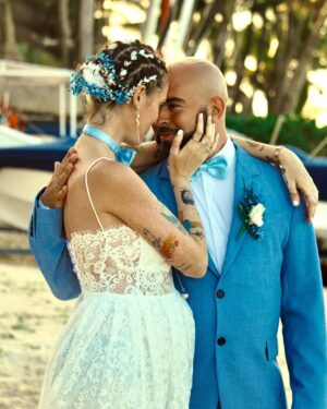 Sabrina Cereseto Instagram - Sarebbe una bugia dire che oggi sono felice, ma sono grata alla vita che mi ha dato te e a sua volta il nostro piccolo mister puzza. L’anno prossimo vedrai che festeggeremo il doppio. ❤️💎🌈 #primoanniversarioinungiornodimerda