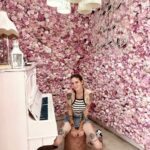 Sabrina Cereseto Instagram - Prime 24 ore in 🇭🇺 con LaBurini, marito, e le frignette. Ci sono arrivata dopo 12 ore che non tutti i ristoranti con le insegne colorate di rosso bianco e verde non facessero tutti cibo italiano 😂 ‘Che strano, ogni cosa qui è italiana’ 🫣😂❤️ Budapest, Hungary