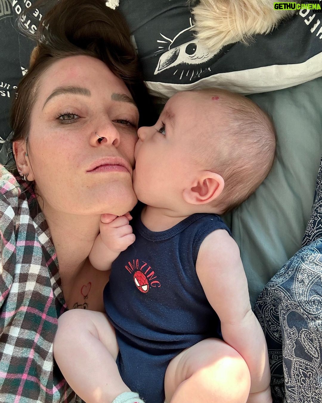 Sabrina Cereseto Instagram - Bacino alla mamma ❤️