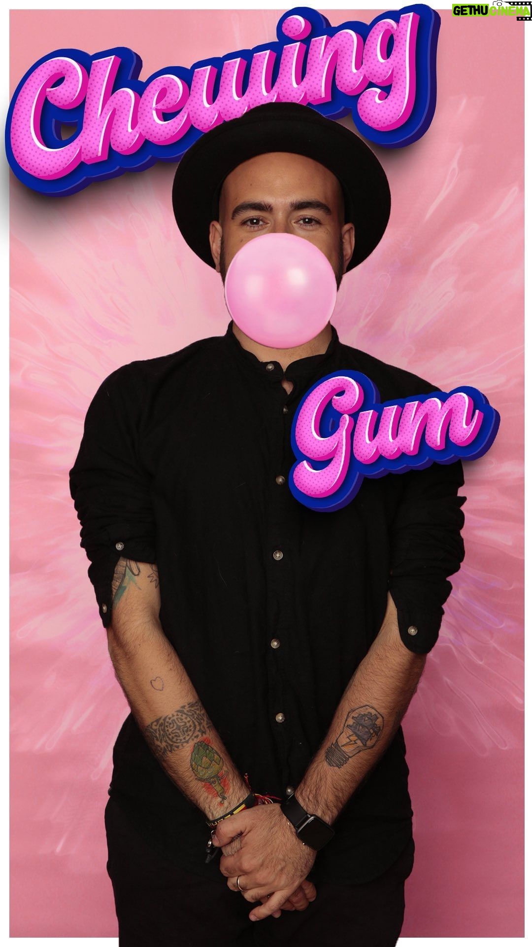 Sabrina Cereseto Instagram - Ma voi sapete come si fanno le gomme da masticare? Per festeggiare il primo CHEWING GUM DAY italiano sono andato a scoprirlo in casa di @perfettivanmelle_italia Scrivetemi in un commento il vostro chewing gum preferito che sono curioso! @the_real_chewinggum #chewinggumreloaded #happychewinggumday #adv