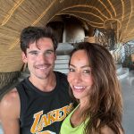Sabrina Sato Instagram - As 5:43h da manhã e a gente já ouvia e desejava Pura Vida. Pura vida na Costa Rica é ter a consciência que a vida é o que fazemos dela, além de apreciar as coisas mais simples, com felicidade e otimismo. Obrigada Nicolas meu ❤️. Costa Rica Peninsula Papagayo