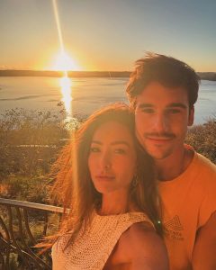 Sabrina Sato Instagram - As 5:43h da manhã e a gente já ouvia e desejava Pura Vida. Pura vida na Costa Rica é ter a consciência que a vida é o que fazemos dela, além de apreciar as coisas mais simples, com felicidade e otimismo. Obrigada Nicolas meu ❤️. Costa Rica Peninsula Papagayo