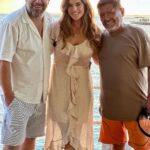 Sabrina Seara Instagram - Que placer ser parte de este gran proyecto🎬🎥 @elamornotienerecetaof Gracias @juanosorio.oficial por la invitación a tu gran equipo, me han hecho sentir tan cómoda y feliz rodeada de gente talentosa, un equipo de producción tan cálido y maravilloso. Gracias por tu magia @ericmorales Todo el éxito del mundo #elamornotienereceta #berenice #sabrinaseara