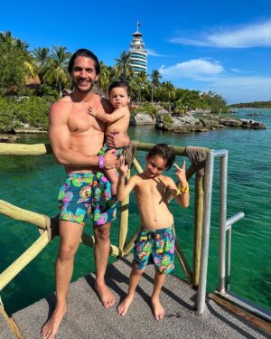 Sabrina Seara Instagram - Un día inolvidable en familia , en contacto con la naturaleza y mucha diversión en @xelhapark #xelha #maravillanatural 
Vean en nuestras historias más detalles de este día 😎🇲🇽 

Ya lo conoces?