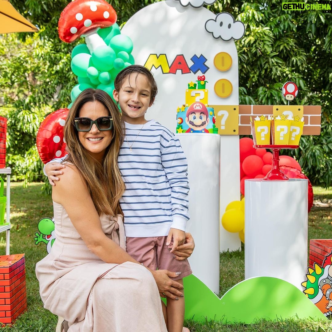 Sabrina Seara Instagram - Feliz cumpleaños mi niño hermoso 🧁🪅🍿🎮🍕🍭🍄🍰 Es oficial mi Maxi es un niño grande ! Un día como hoy 14 de noviembre conocí el amor mas grande y puro que pueda existir 🤍 Estamos tan orgullosos de la persona que te estas convirtiendo , dulce, determinado, curioso ,ocurrente y divertido . Que este día sea el comienzo de un año lleno de bendiciones y felicidad mucha felicidad . Te amo infinito ♾️