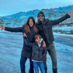 Sabrina Seara Instagram - Nos debíamos unas vacaciones en familia, y que mejor destino q Alaska. Que bendición poder ver un glaciar, encontrar Ballenas 🐋 y Focas 🦭 en su habitad natural y disfrutar de estos regalos de la madre tierra. Viaje soñado para todos. @royalcaribbeanlatam #quantumoftheseas #royalpartner Alaska, USA