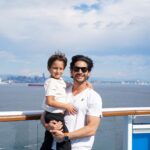 Sabrina Seara Instagram - Alaska es nuestro destino y tú cuál escogerías? Todos a bordo 🛟 que comience la diversión! #quantumoftheseas Alaska con @royalcaribbeanlam #royalpartner La última foto 🤤💓