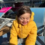 Sabrina Seara Instagram - Alaska es nuestro destino y tú cuál escogerías? Todos a bordo 🛟 que comience la diversión! #quantumoftheseas Alaska con @royalcaribbeanlam #royalpartner La última foto 🤤💓