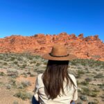 Sabrina Seara Instagram – Quien canta ? 🎶 

… Morena mía
Si esto no es felicidad
Que baje Dios y lo vea, y aunque no se lo crea
Esto es gloria 🎶 

#ValleyofFire

#noseaslocachica 

 #ᴍᴏɴᴀᴛʀᴇᴜɴɪᴏɴ 

#lasvegasstrip Valley of Fire, Nevada