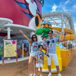 Sabrina Seara Instagram – Alguna diferencia entre la primera foto foto y la última?
Hace 2 años exactamente #Alex fue creado en un Disney Cruise 🚢
Foto #1 2023 Disney wish
Foto #4 2021 Disney Dream
#disneywishcruise #noseaslocachica #disneycruise