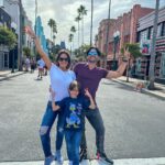 Sabrina Seara Instagram - Celebrando la vida y el próximo cumpleaños de Maxi 🚀♥️😍 #disney #familia Disney World - Epcot Center