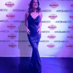 Sabrina Seara Instagram – Ayer no solo celebramos el AMOR 🩷 celebramos el estreno  de la nueva producción de mi #noseaslocochicoo @danielelbittar #elamornotienereceta en la que es protagonista  y no puedo estar más orgullosa de él 🎬  No se pueden perder esta gran producción de @juanosorio.oficial @ericmorales dónde también saldré como invitada especial
 ✨8:30 por el canal de las estrellas ✨

Proud of you baby @danielelbittar 

Stylist: @kikehernandezv
Look: @carlotinaclothing 
 

Tambien la espera con ansias ?