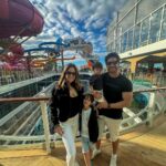 Sabrina Seara Instagram - Primer zarpe del Barco más grande del mundo “Icon Of The Seas” Gracias @royalcaribbean @royalcaribbeanlatam por la invitación. Que comience la aventura y diversión 🤩 Embajadores Royal 🚀