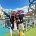 Sabrina Seara Instagram - Primer zarpe del Barco más grande del mundo “Icon Of The Seas” Gracias @royalcaribbean @royalcaribbeanlatam por la invitación. Que comience la aventura y diversión 🤩 Embajadores Royal 🚀