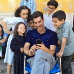 Sacha Baron Cohen Instagram – On set babysitting the kids while their fathers pray. #TheSpy #eidmubarak