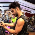 Saed Soheili Instagram - Enjoying exercise after hard work😄 1 2 3 4 5 6 7 8 9 @alifarhangi.official @sabagym.ps