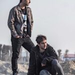 Saed Soheili Instagram - . آنچه از سرگذشت، شد سرگذشت. حيف بي دقت گذشت، اما گذشت، تا كه خواستيم يك "دو روزي" فكر كنيم! بر درِ خانه نوشتند، درگذشت. Photo by: @majidtalebi
